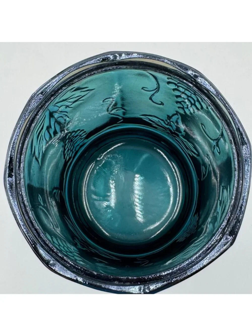 Vintage Carnival Glass Covered Candy Jar Grape & Leaf Design Pinecone Lid